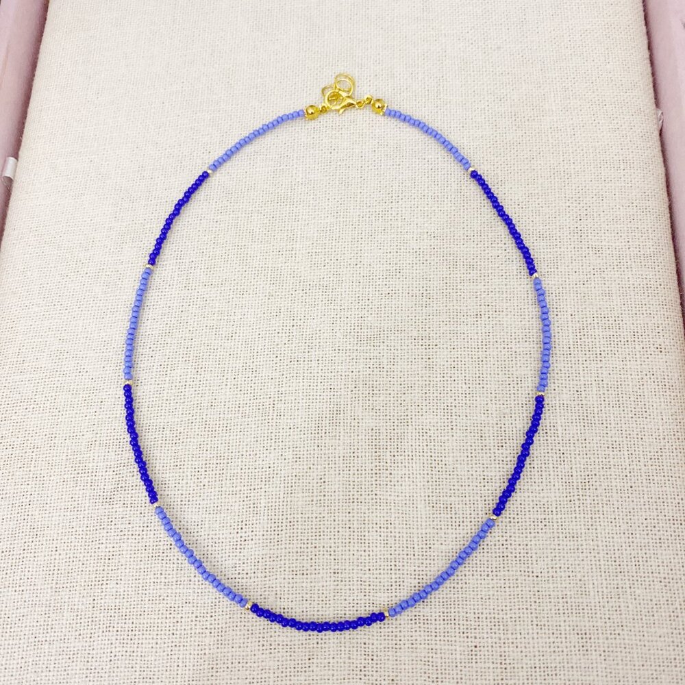 HANDMADE Multicolor Solid Blue Colorblocked Dainty Seed Bead Choker Necklace - Picture 2 of 2